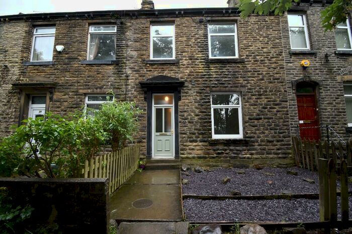 3 Bedroom Terraced House To Rent In Heppenstall Street, Huddersfield, West Yorkshire, HD4