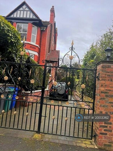 2 Bedroom Flat To Rent In Stanton Avenue, Manchester, M20