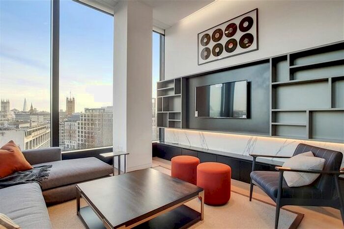 2 Bedroom Flat To Rent In Buckingham Gate, London, SW1E