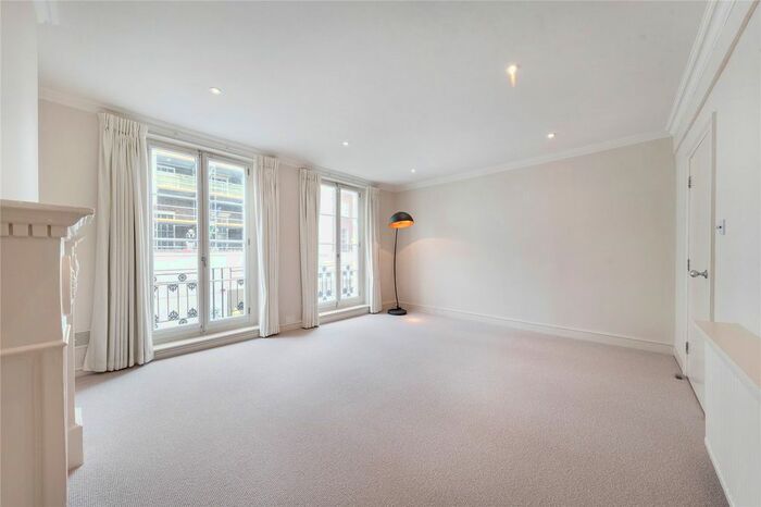 3 Bedroom Flat To Rent In Ebury Street, Belgravia, London, SW1W