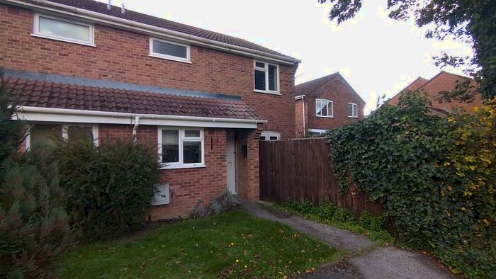 1 Bedroom Terraced House To Rent In Beancroft Road, Thatcham, RG19
