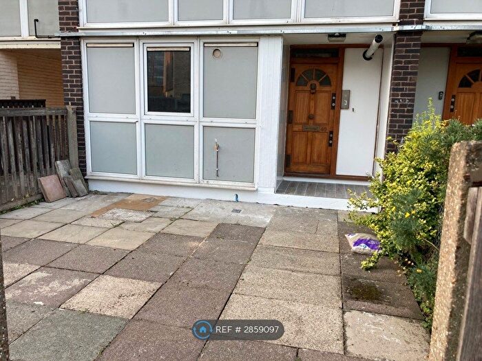 4 Bedroom Maisonette To Rent In Longnor Road, London, E1