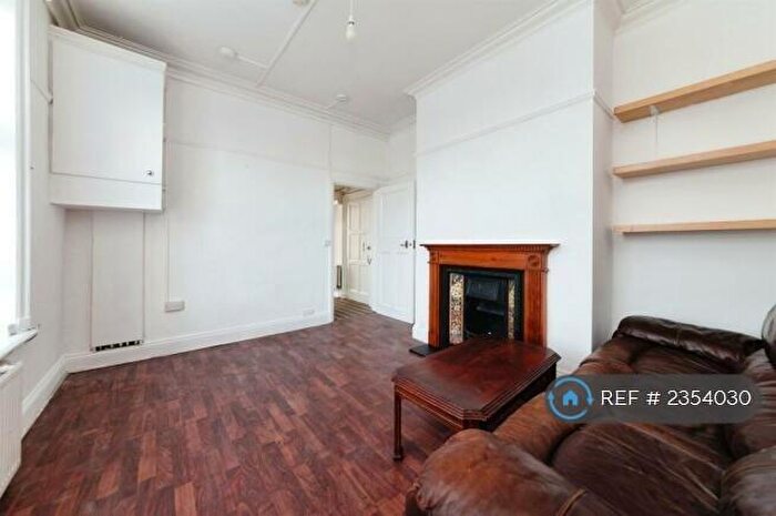 1 Bedroom Flat To Rent In Thurlby Close, Harrow, HA1