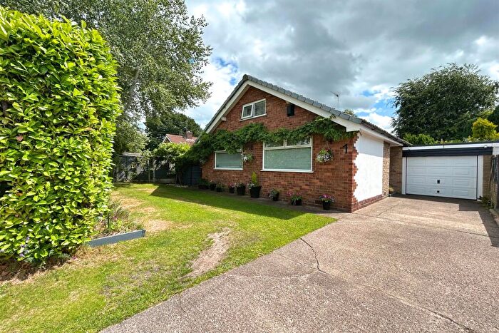 3 Bedroom Detached Bungalow For Sale In Meadow Avenue, Goostrey, CW4