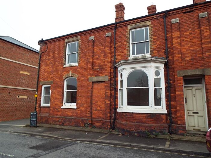 3 Bedroom End Terrace House To Rent In Queen Street, Louth, LN11