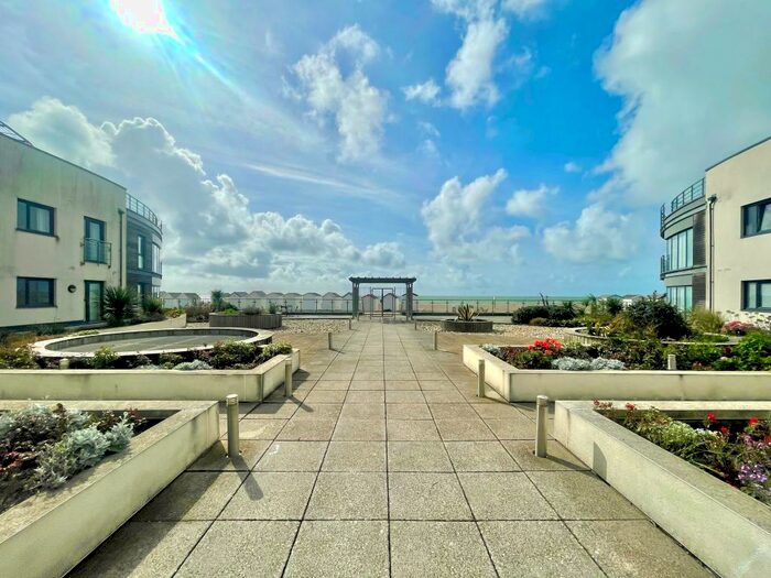 2 Bedroom Flat To Rent In The Waterfront, Eirene Road, Worthing, BN12