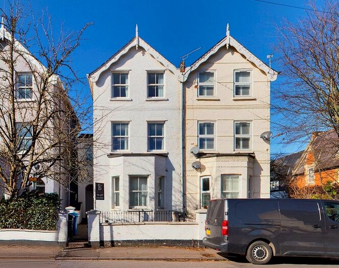 4 Bedroom Semi-Detached House To Rent In Alma Road, Windsor, SL4