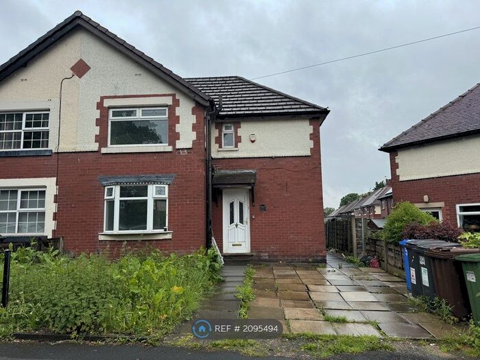 3 Bedroom Semi-Detached House To Rent In Pollitt Avenue, Ashton-Under-Lyne, OL6