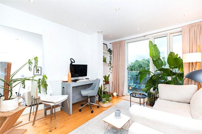 1 Bedroom Apartment To Rent In Wiltshire Row, London, N1