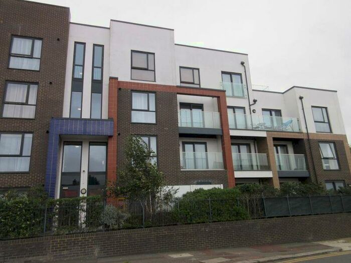 1 Bedroom Flat To Rent In - Sutton Road, Southend-On-Sea, SS2