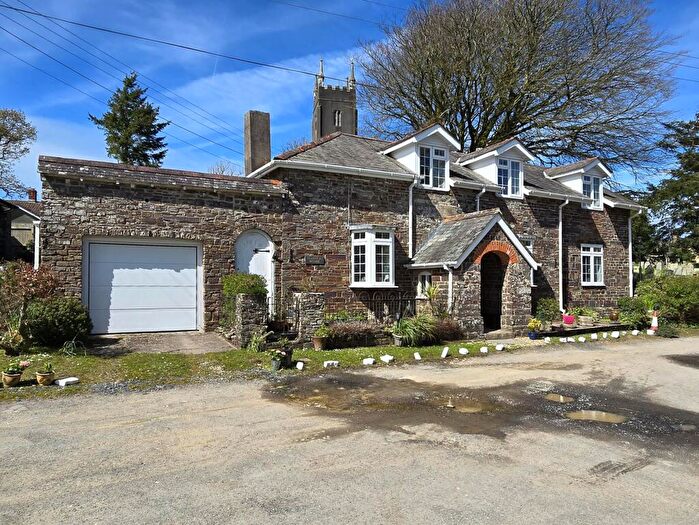 3 Bedroom Detached House For Sale In Little Torrington, EX38