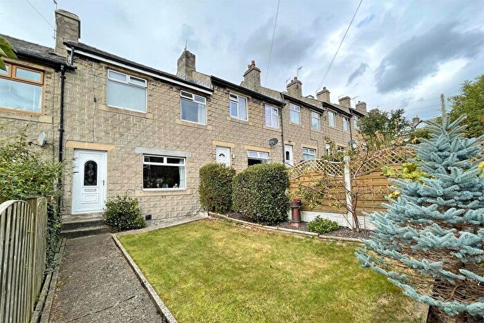 3 Bedroom Terraced House For Sale In Higher Hartley St, Glusburn, BD20