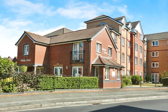 1 Bedroom Flat For Sale In Oakley Road, Southampton, Hampshire, SO16