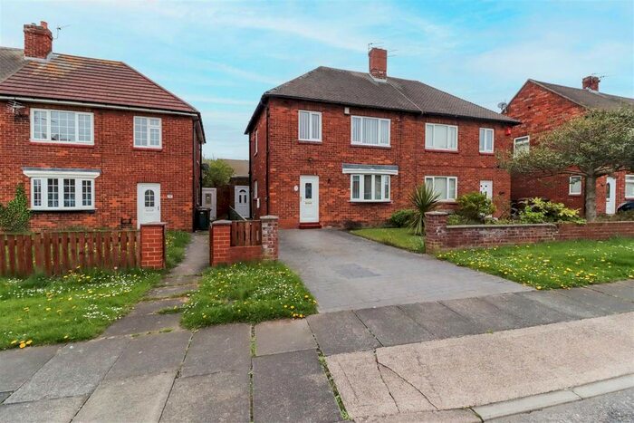 3 Bedroom Detached House To Rent In Horton Avenue, Shiremoor, Newcastle Upon Tyne, NE27