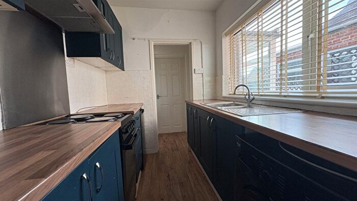 2 Bedroom Terraced House To Rent In Woodway Lane, Coventry, CV2