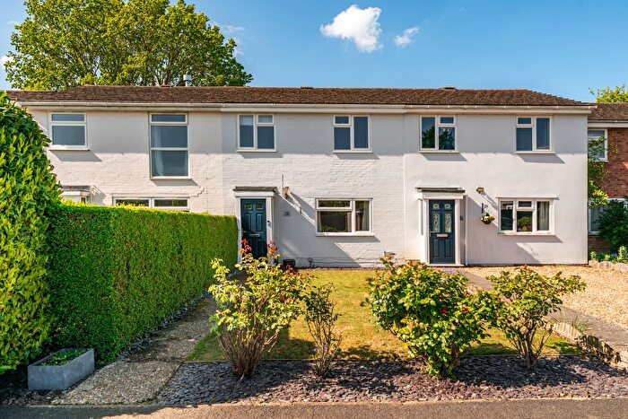 3 Bedroom Terraced House For Sale In Pelham Close, Cottenham, Cambridge, CB24