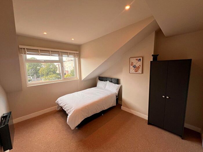 1 Bedroom Studio To Rent In St. James's Road, Croydon, CR0
