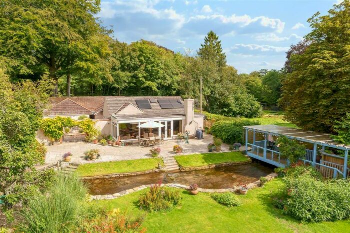 3 Bedroom Detached Bungalow For Sale In Piddletrenthide, Dorchester, DT2