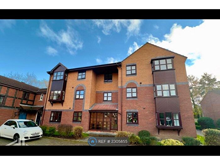 2 Bedroom Flat To Rent In Gilderdale Court, Lytham, FY8