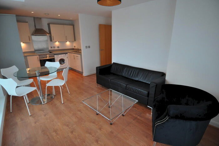 2 Bedroom Apartment To Rent In Latitude, City Centre, B5