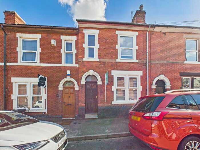 4 Bedroom Terraced House To Rent In Milton Street, DE22