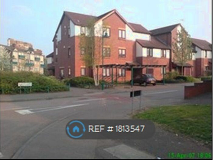 2 Bedroom Flat To Rent In Bodmin Grove, Birmingham, B7
