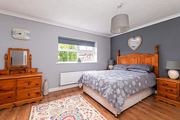 3 Bedroom Detached House For Sale In Snowdrop Close, Bishop's Stortford, Hertfordshire, CM23