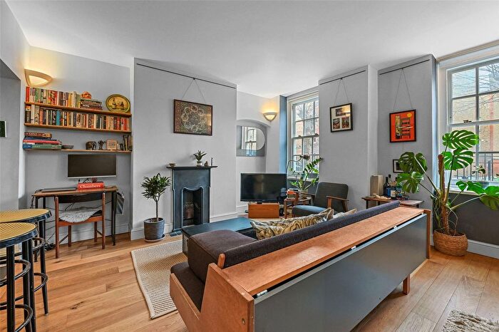 1 Bedroom Flat For Sale In Sylvester House, Sylvester Road, Hackney, E8