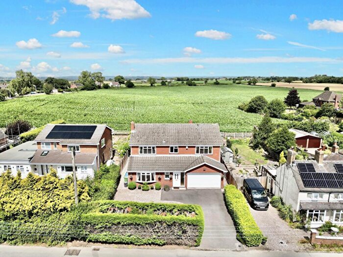 4 Bedroom Detached House For Sale In Dickys Lane, Woodseaves, ST20