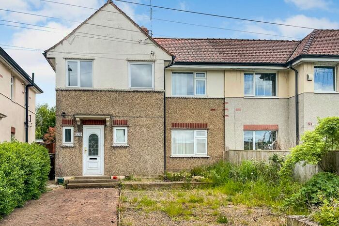 3 Bedroom Semi-Detached House For Sale In Hemel Hempstead Road, Redbourn, St.Albans, AL3