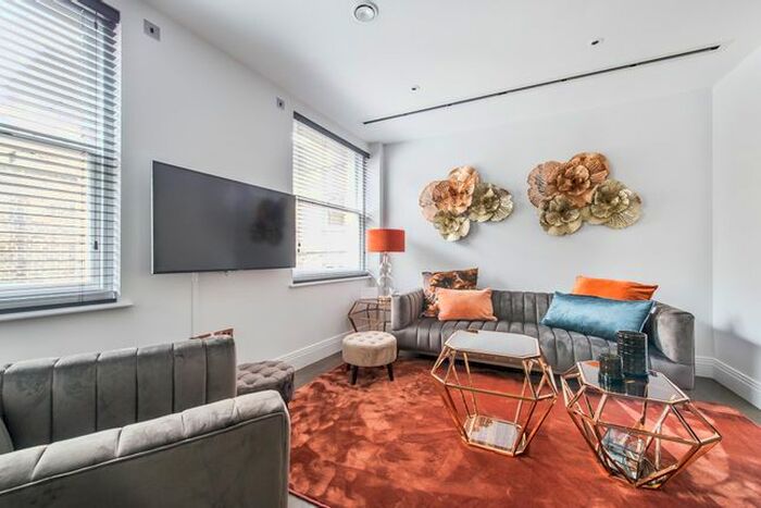 1 Bedroom Flat To Rent In Chancery Lane, Chancery Quarters, Holborn, London, WC2A