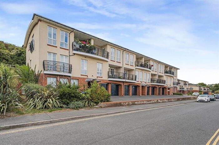 4 Bedroom Flat For Sale In Mariners Wharf, Newhaven, BN9
