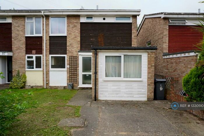 5 Bedroom Terraced House To Rent In Ulcombe Gardens, Canterbury, CT2