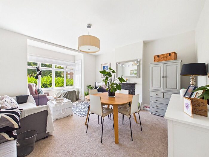 4 Bedroom Flat To Rent In St Margarets Road, St Margarets, TW1