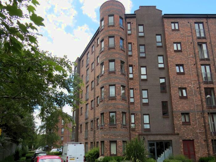 2 Bedroom Flat To Rent In Hermand Street, Slateford, Edinburgh, EH11