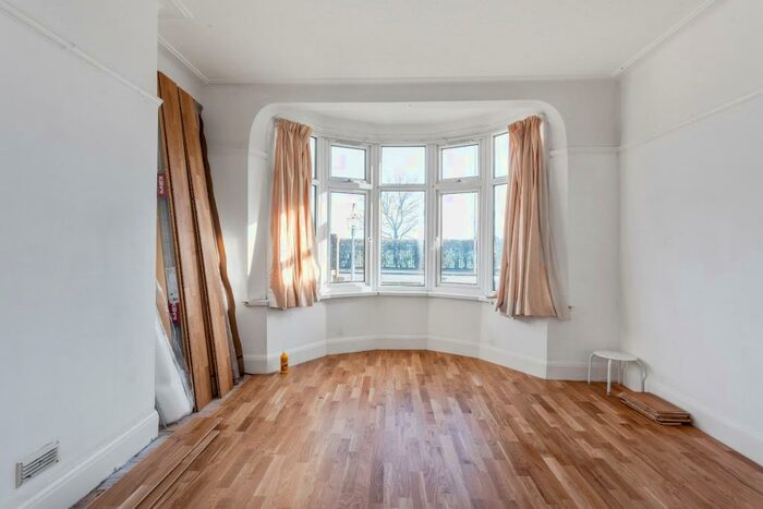 4 Bedroom Terraced House To Rent In Goodmayes Lane, Ilford, IG3