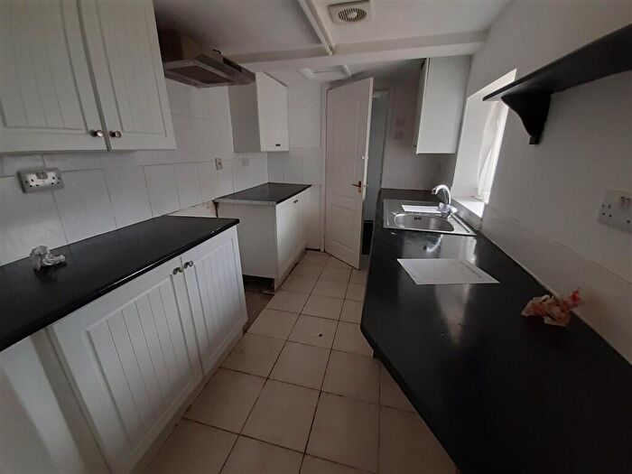 2 Bedroom Flat For Sale In Paxton Terrace, Sunderland, SR4