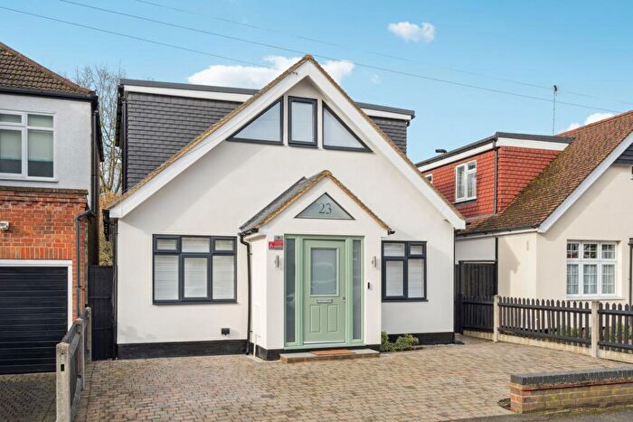 3 Bedroom Detached Bungalow For Sale In Avenue Road, Pinner, HA5