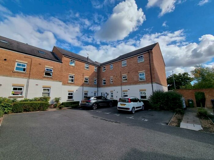 2 Bedroom Apartment To Rent In Stourhead Road, Rugby, CV22