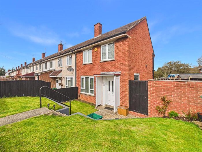 2 Bedroom End Of Terrace House For Sale In Wells Road, Gloucester, GL4