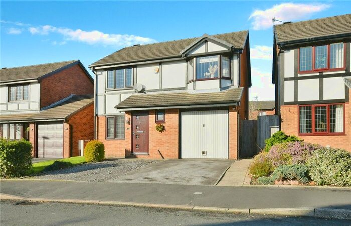 4 Bedroom Detached House For Sale In Moorgate Road, Carrbrook, Stalybridge, Greater Manchester, SK15
