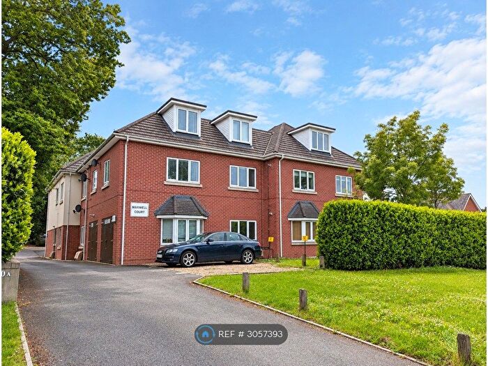 2 Bedroom Flat To Rent In Maxwell Court, Bournemouth, BH11
