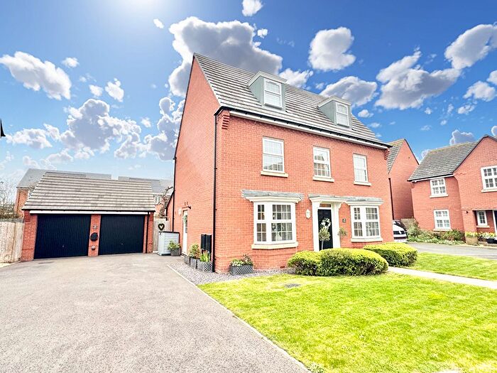 5 Bedroom Detached House For Sale In Blandford Way, Market Drayton, TF9
