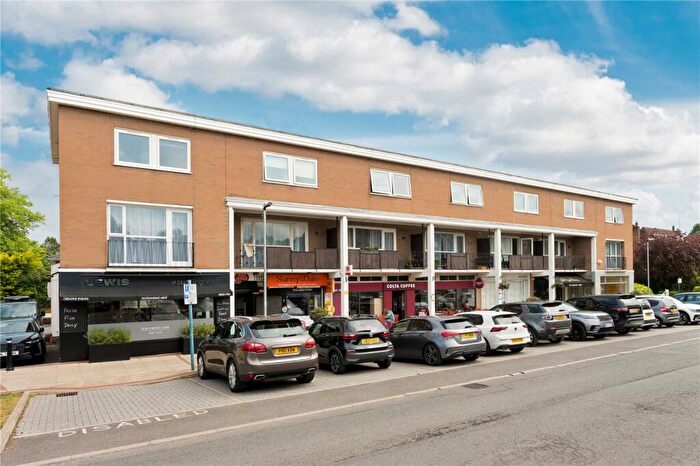 3 Bedroom Maisonette To Rent In Chobham Road, Sunningdale, Berkshire, SL5