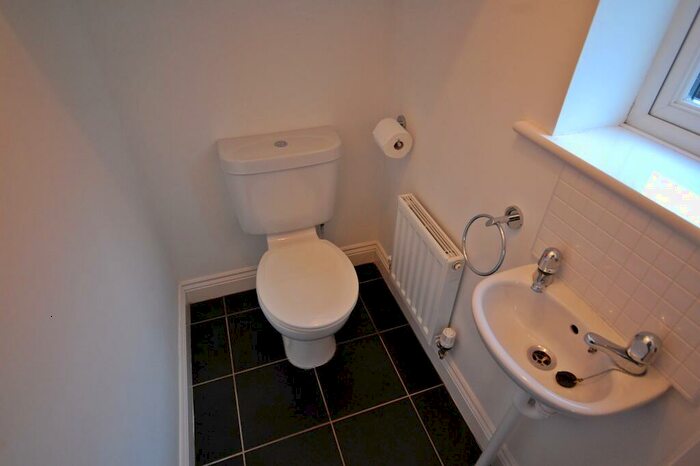 2 Bedroom End Of Terrace House To Rent In Harvey Avenue, Framwellgate Moor, Durham, DH1