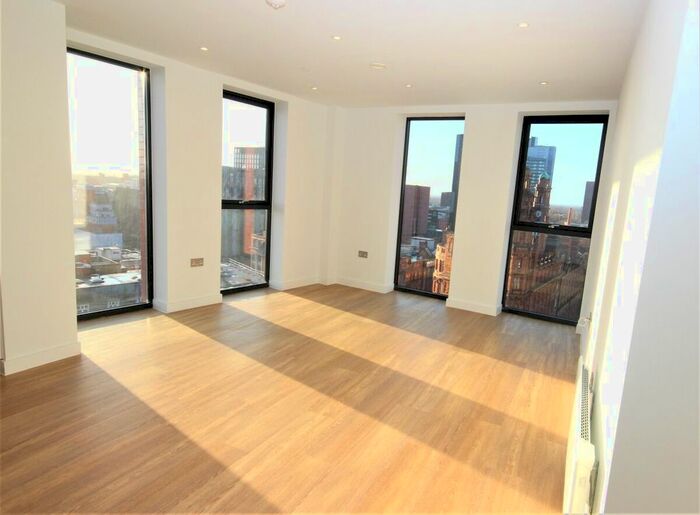 2 Bedroom Flat To Rent In Whitworth Street, Manchester, M1