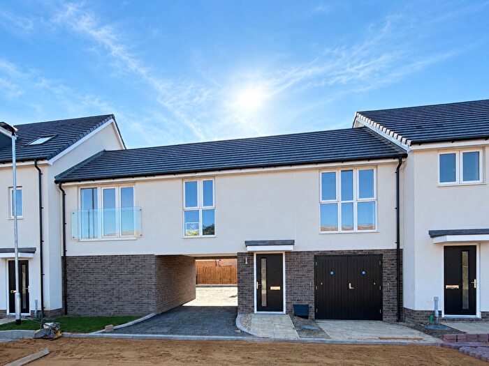 2 Bedroom Coach House To Rent In The Pastures, Wixams, MK45