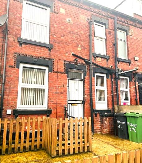 2 Bedroom Terraced House To Rent In Darfield Street, Leeds, West Yorkshire, LS8