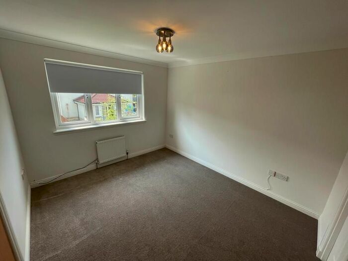 3 Bedroom Semi-Detached House To Rent In Chuckethall Road, Livingston, EH54