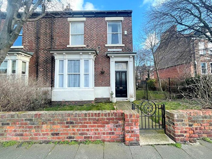 3 Bedroom Flat To Rent In Azalea Avenue, Ashbrooke, Sunderland, SR2